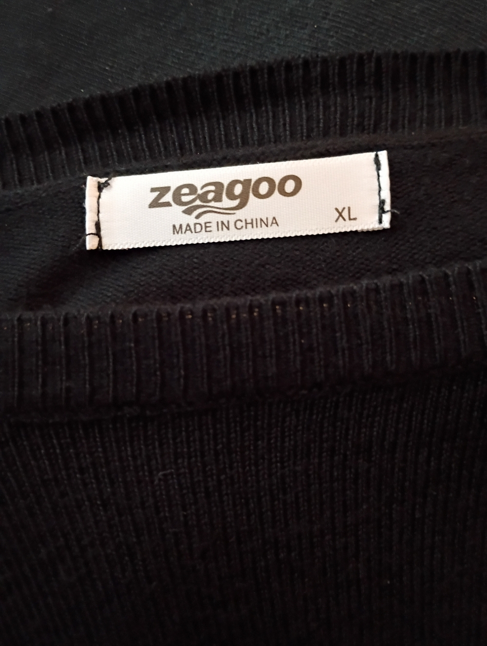 Zeagood Hi-Low Top - Picture 3 of 3